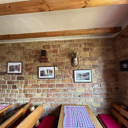 Bed And Breakfast Umoljani Екстер'єр фото