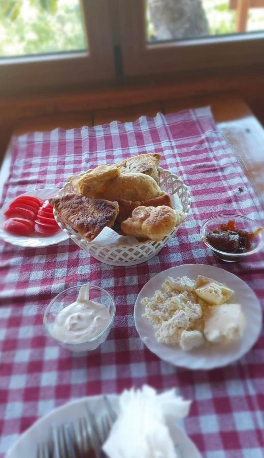 Bed And Breakfast Umoljani Екстер'єр фото
