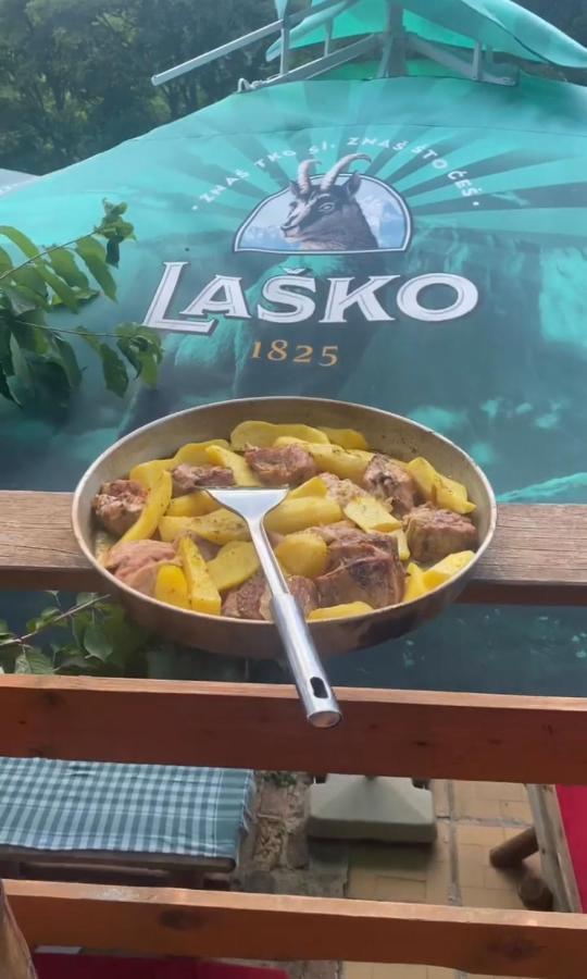 Bed And Breakfast Umoljani Екстер'єр фото